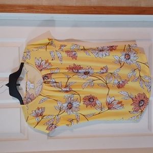 Liz Claiborne blouse yellow blouse size M